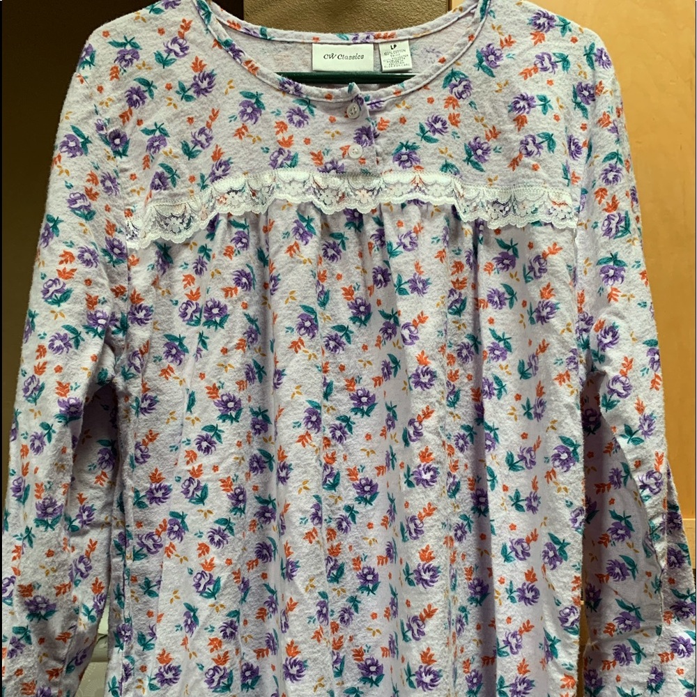 PETITE L FLANNEL NIGHTGOWN LILAC FLORAL FULLLENGTH